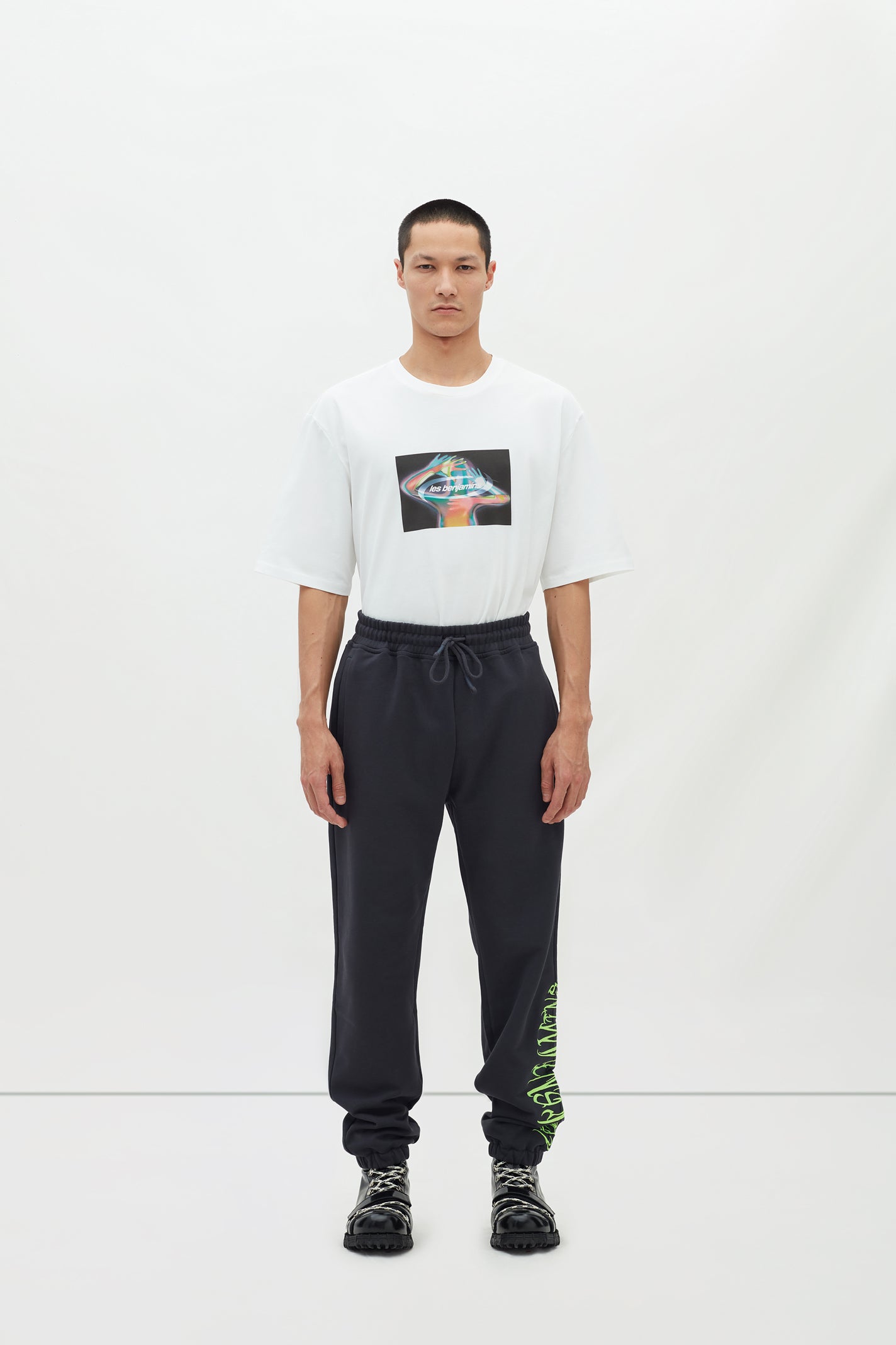 RELAXED SWEATPANT 002