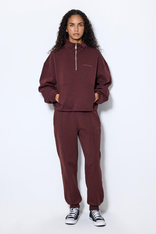 HALF ZIP SWEATSHIRT