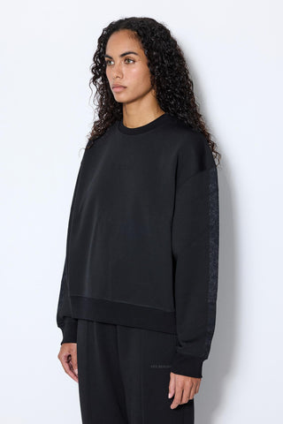 BASIC SWEATSHIRT